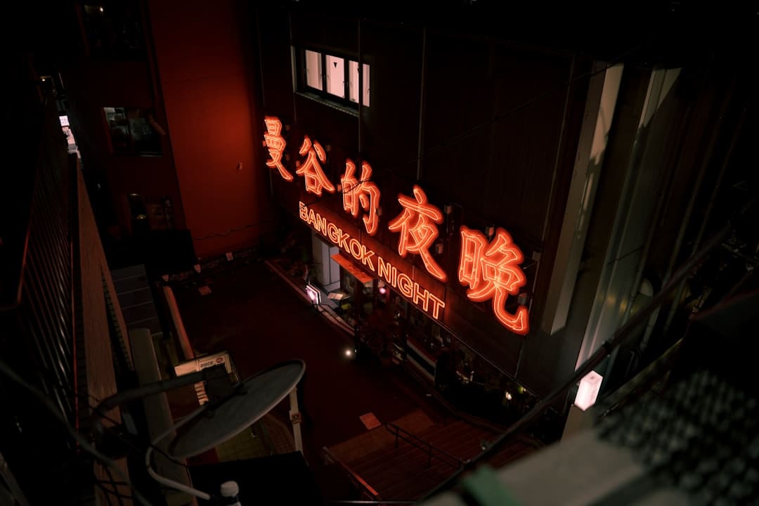 21岁欧美“国民闺女”,有孩子了!
